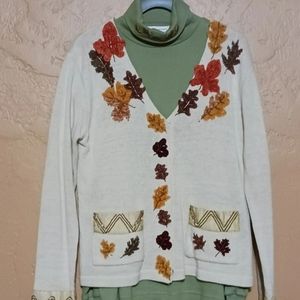 Embroidered Fall Leaves Autumn 🍂 🍁 Sweater & Turtle Neck S/M